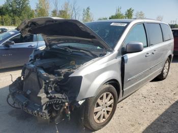  Salvage Chrysler Minivan