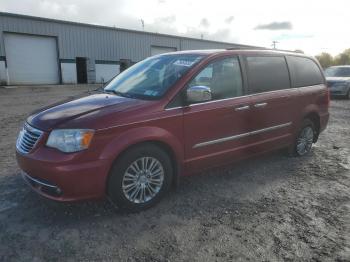  Salvage Chrysler Minivan