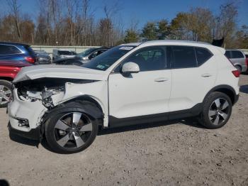  Salvage Volvo XC40