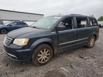  Salvage Chrysler Minivan