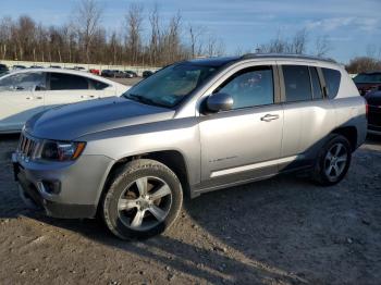  Salvage Jeep Compass