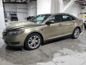  Salvage Ford Taurus