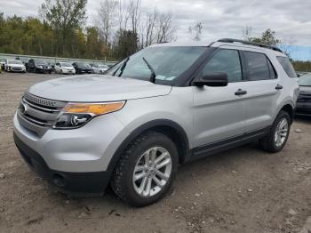  Salvage Ford Explorer