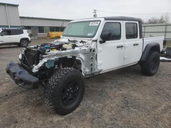  Salvage Jeep Gladiator