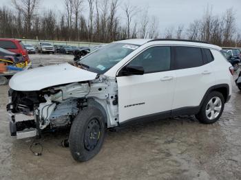  Salvage Jeep Compass