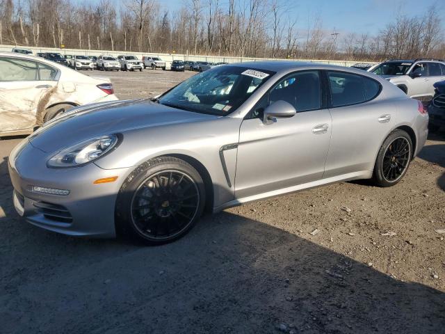  Salvage Porsche Panamera