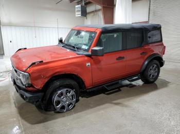  Salvage Ford Bronco