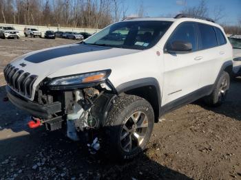  Salvage Jeep Cherokee