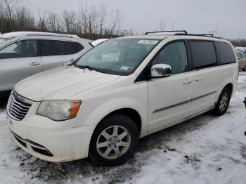  Salvage Chrysler Minivan