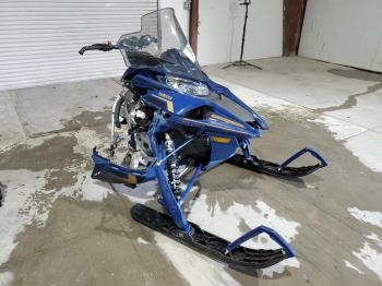  Salvage Yamaha Snowmobile