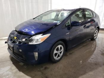  Salvage Toyota Prius