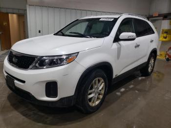  Salvage Kia Sorento