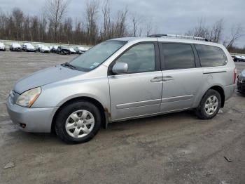  Salvage Kia Sedona