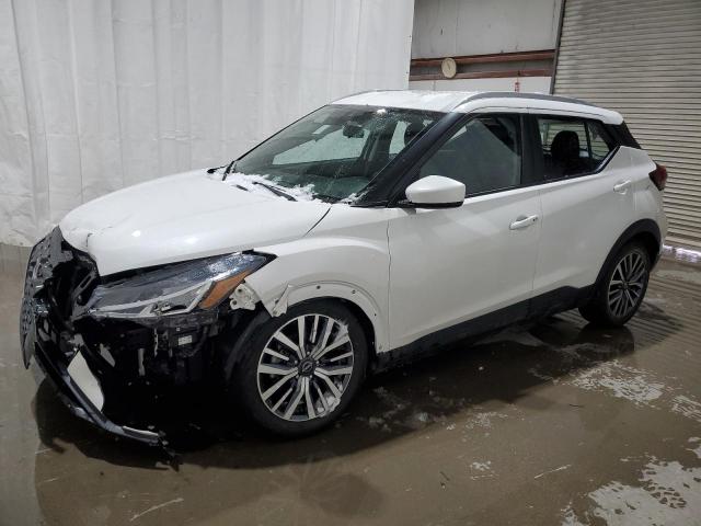  Salvage Nissan Kicks