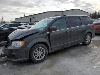  Salvage Dodge Caravan