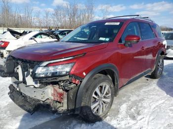  Salvage Nissan Pathfinder