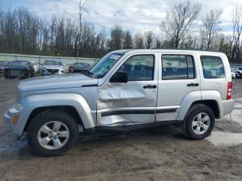  Salvage Jeep Liberty