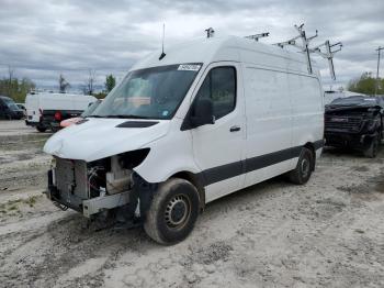  Salvage Mercedes-Benz Sprinter