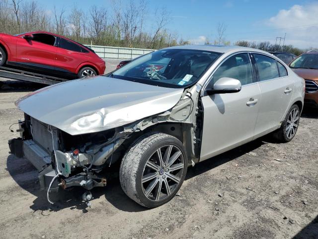 Salvage Volvo S60