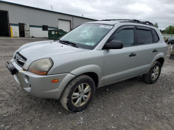  Salvage Hyundai TUCSON