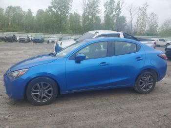  Salvage Toyota Yaris