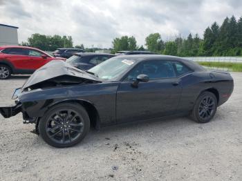  Salvage Dodge Challenger