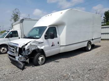  Salvage Ford Econoline Cutaway E-