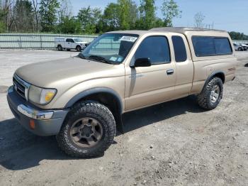  Salvage Toyota Tacoma
