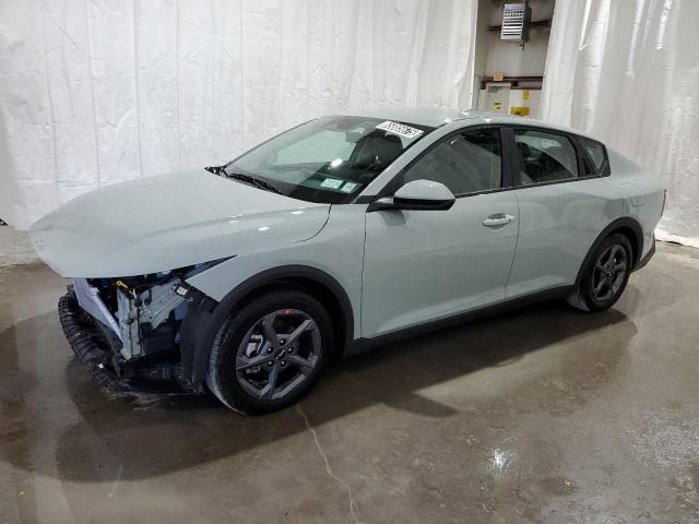  Salvage Kia K4 Lx
