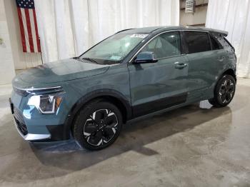  Salvage Kia Niro