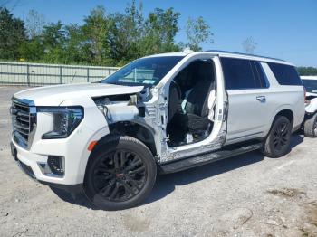  Salvage GMC Yukon