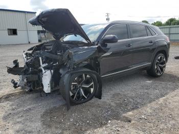  Salvage Volkswagen Atlas