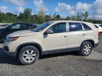  Salvage Kia Sorento
