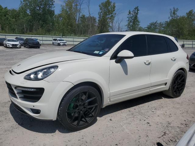  Salvage Porsche Cayenne