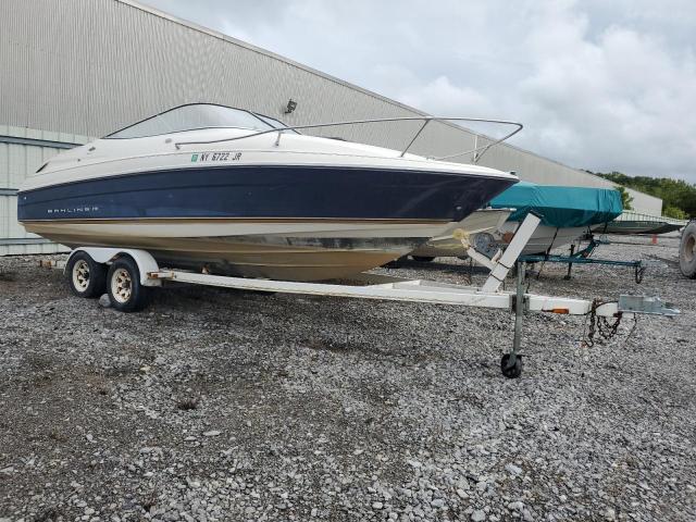  Salvage Bayliner 2252 Capri Ls