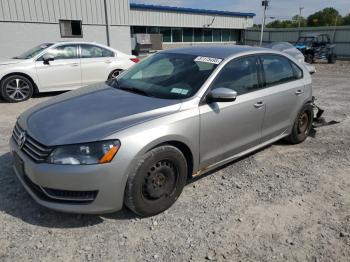  Salvage Volkswagen Passat