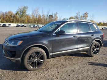  Salvage Volkswagen Touareg