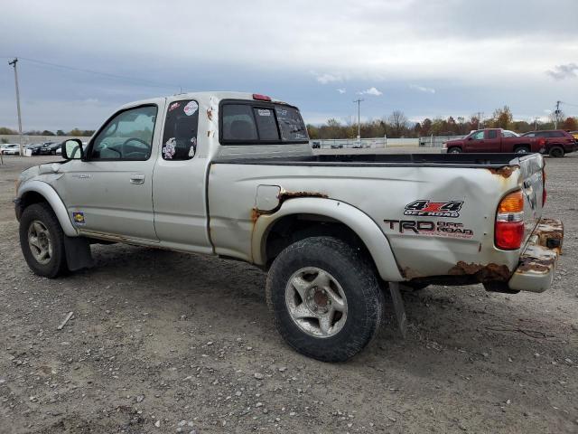 Toyota Tacoma Xtracab Image 11