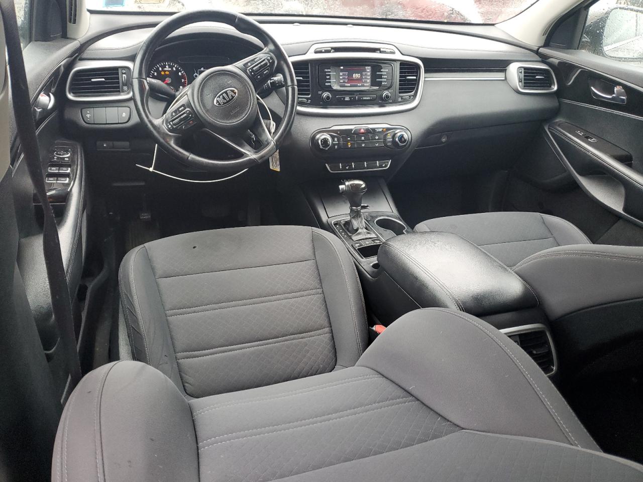 Kia Sorento Lx Image 7