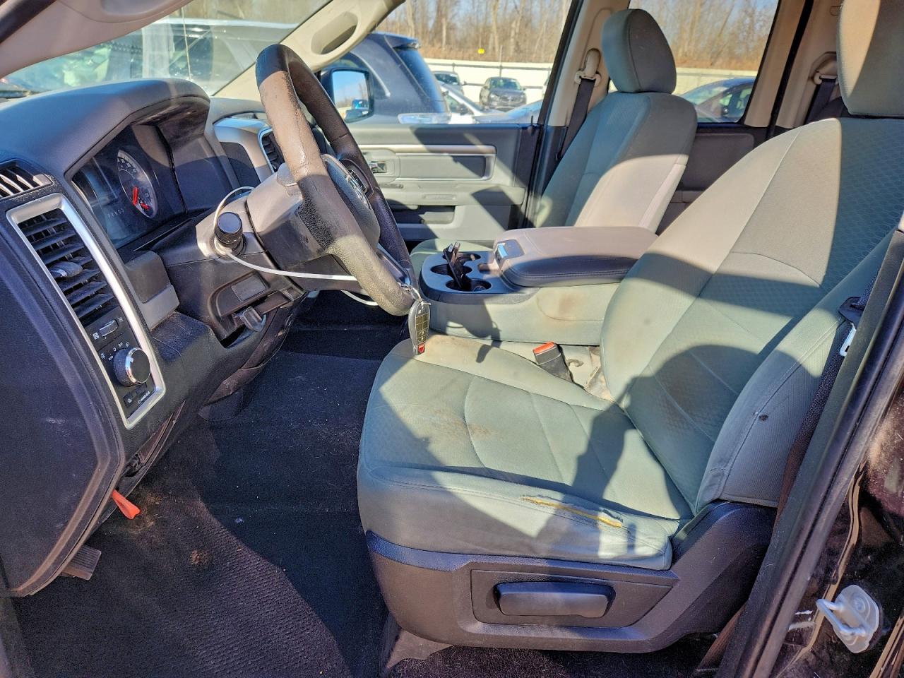 Ram 1500 Slt Image 4