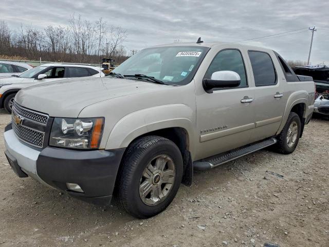  Salvage Chevrolet Avalanche
