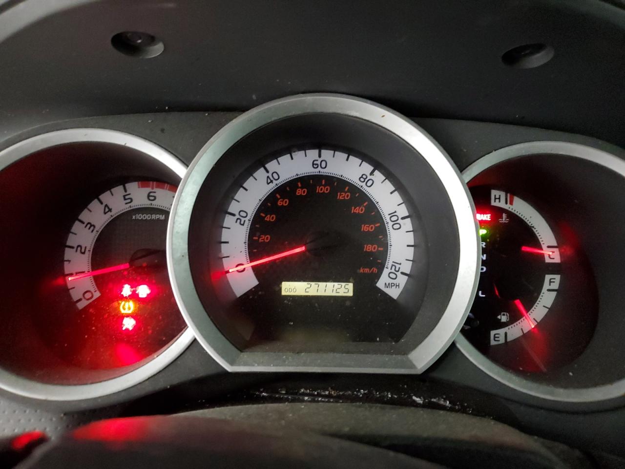 Toyota Tacoma Image 7