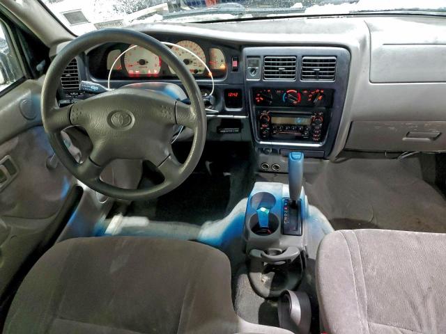 Toyota Tacoma Xtracab Prerunner Image 7