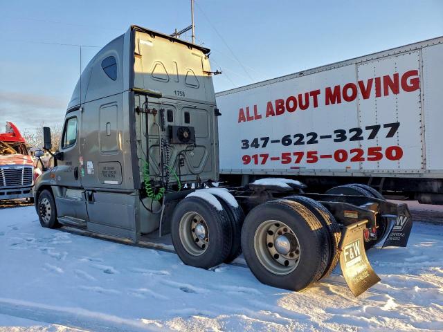 Freightliner Cascadia 1 Image 10