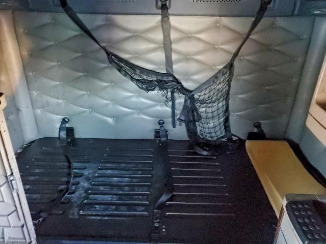 Freightliner Cascadia 1 Image 3