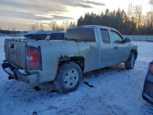 Chevrolet Silverado K1500 Lt Image 3