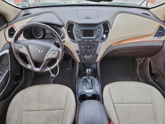 Hyundai SANTA FE Image 5