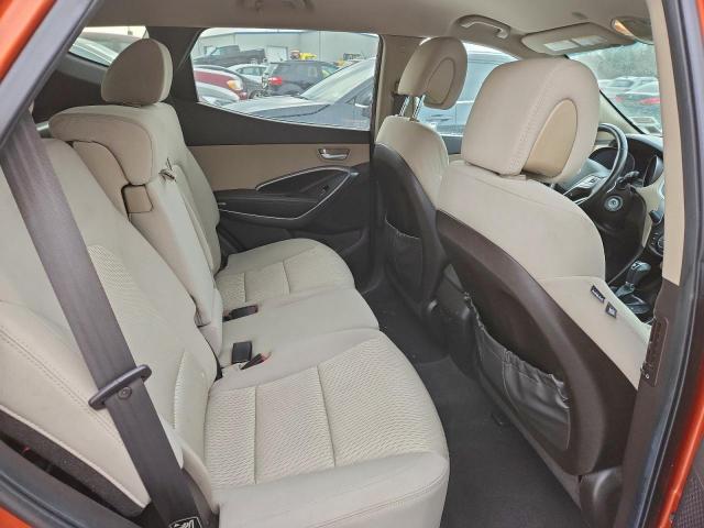 Hyundai SANTA FE Image 8