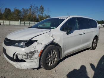  Salvage Chrysler Minivan