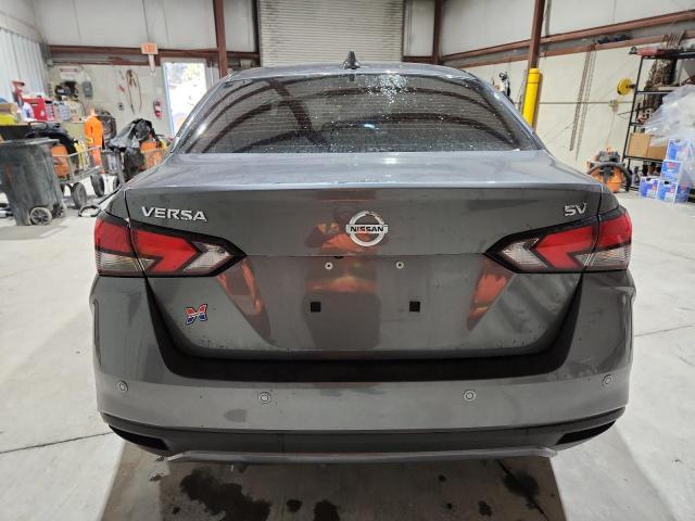 Nissan Versa Sv Image 11